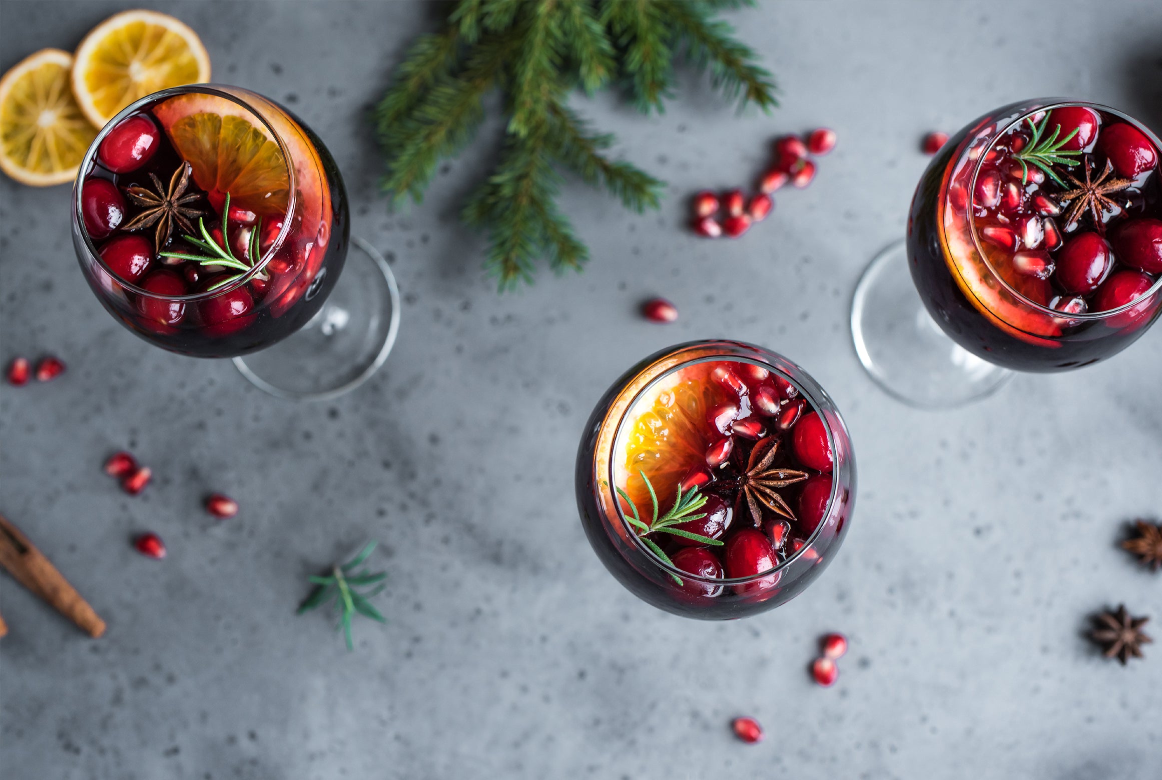 7 Holiday Cocktails to Make Your Spirits Bright